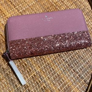 Kate Spade greta court glitter neda wallet in dusty peony nwt